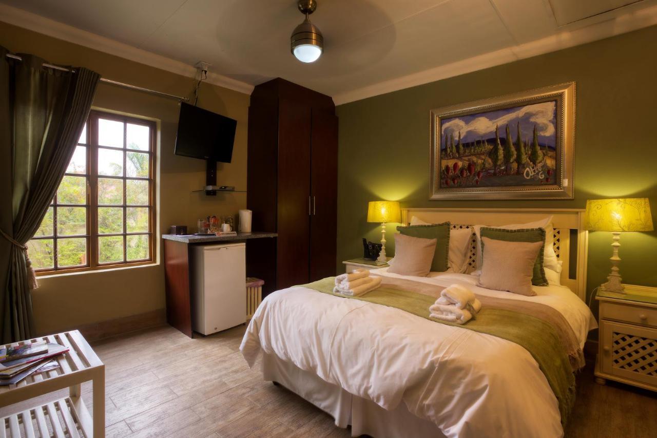 Purple Gecko Guesthouse Lydenburg Extérieur photo